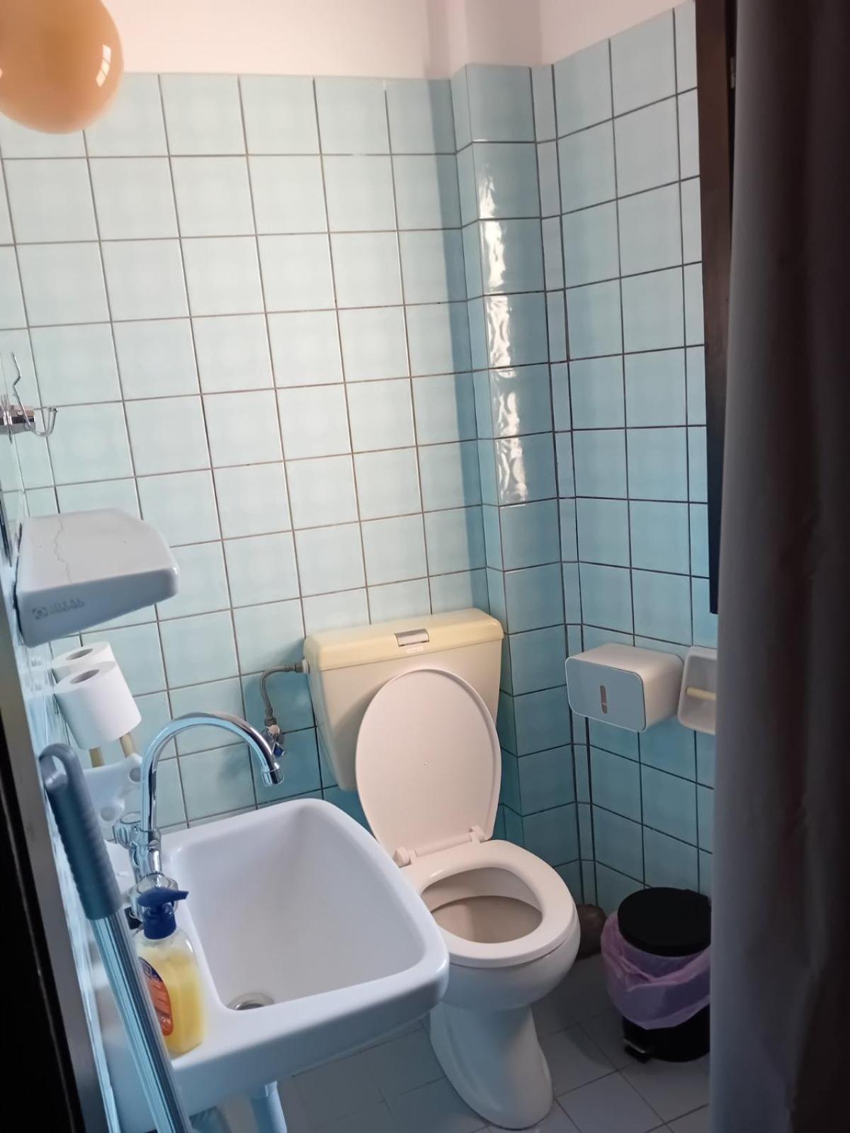 Kostas Studios Apartments - Ενοικιαζόμενα Δωμάτια Με Κουζινάκι Myrina Ngoại thất bức ảnh